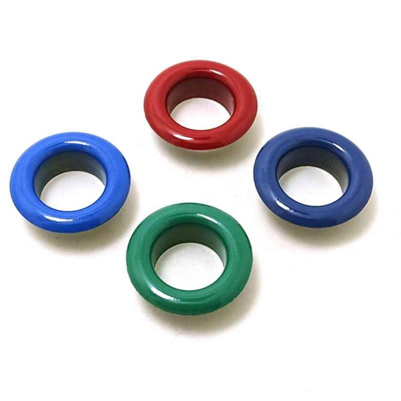 Eyelet logam